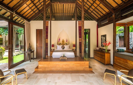 Ubud holiday rental in bali - villa crystal castle