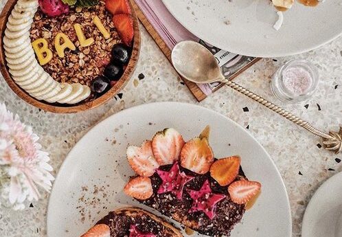organic cafes in seminyak bali