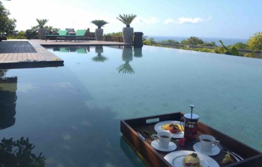 the shanti residence nusa dua holiday villa